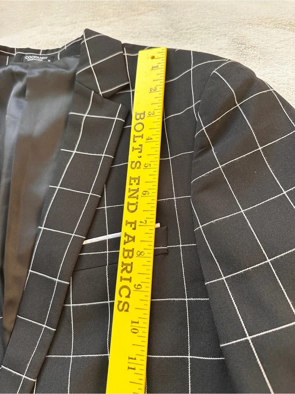 Coofandy men’s white and black plaid blazer jacket NWT size S